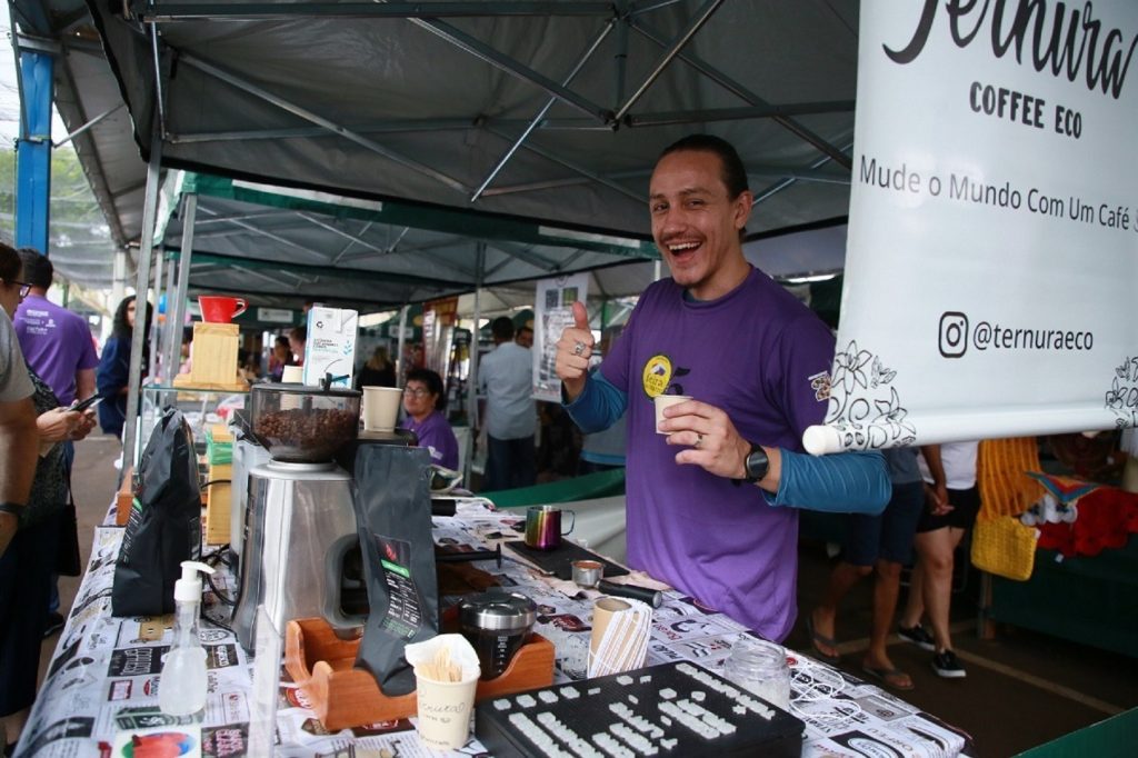 Arte, cultura e empreendedorismo: Feira do Teatro agita feriado de Tiradentes em Cascavel Arte, cultura e empreendedorismo: Feira do Teatro agita feriado de Tiradentes em Cascavel