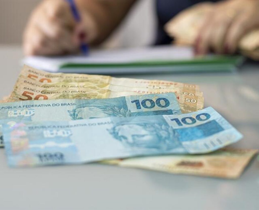 Contrato da Seap-PR com a Salt Tecnologia é suspenso pelo TCE-PR por indícios de irregularidades Contrato da Seap-PR com a Salt Tecnologia é suspenso pelo TCE-PR por indícios de irregularidades