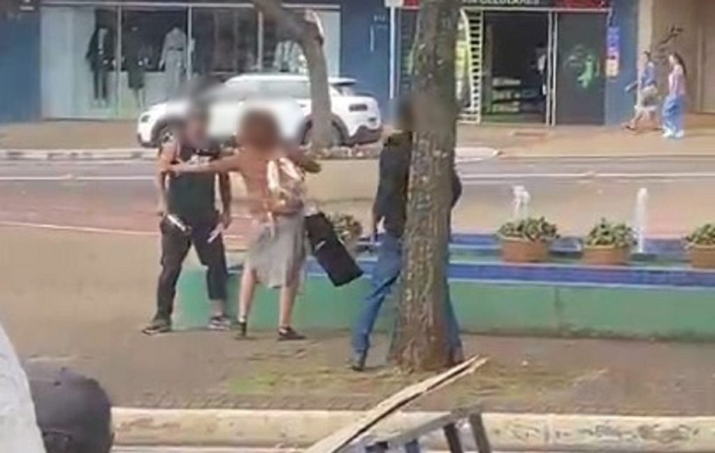 Cascavel no limite: briga entre moradores de rua gera insegurança e pedidos por ação Cascavel no limite: briga entre moradores de rua gera insegurança e pedidos por ação