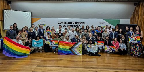 Nove em cada dez estudantes LGBTI+ sofreram agressão verbal na escola Imagem referente a Nove em cada dez estudantes LGBTI+ sofreram agressão verbal na escola