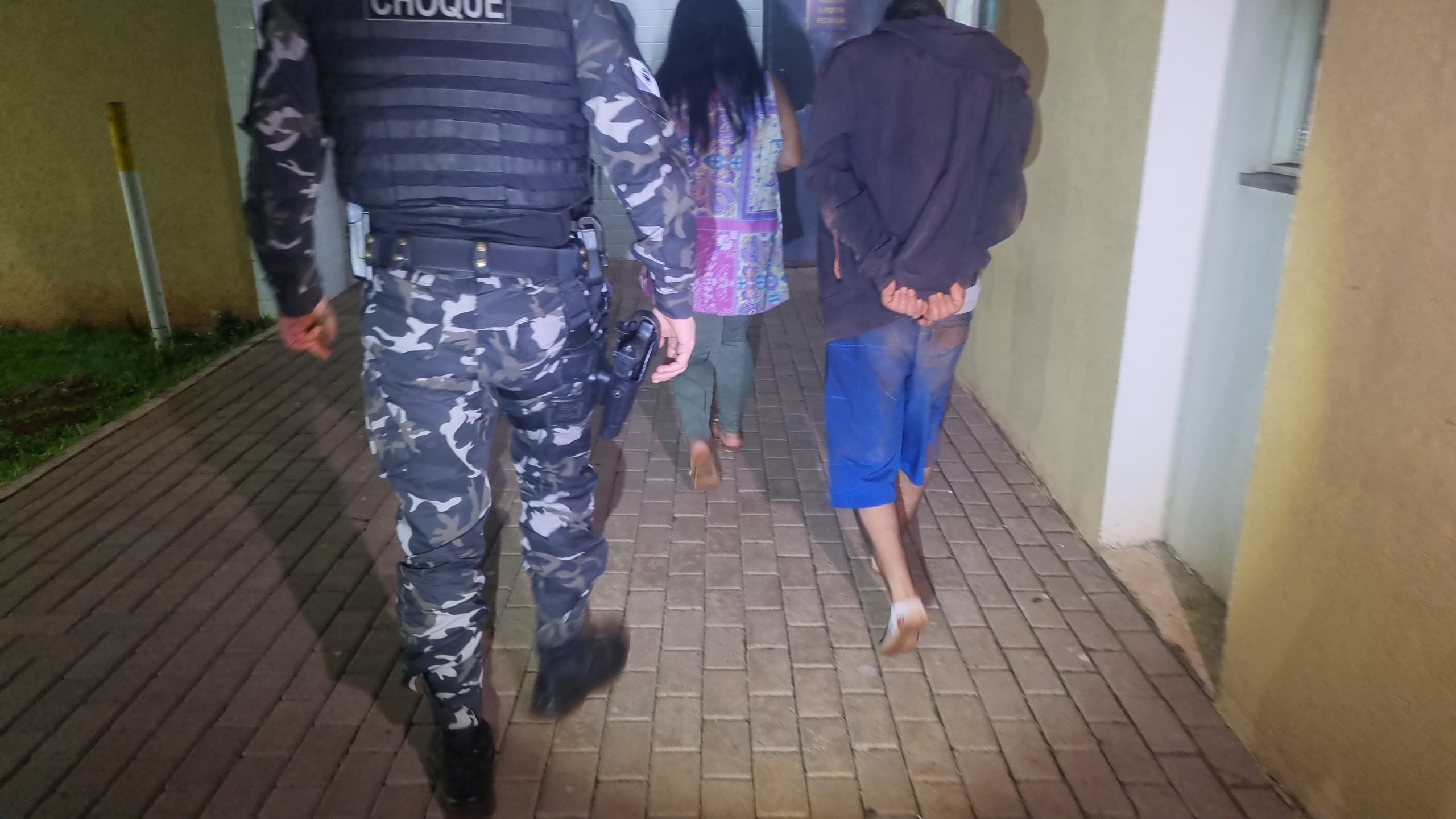 Ação policial no Bairro Floresta resulta em cumprimento de mandados de prisão