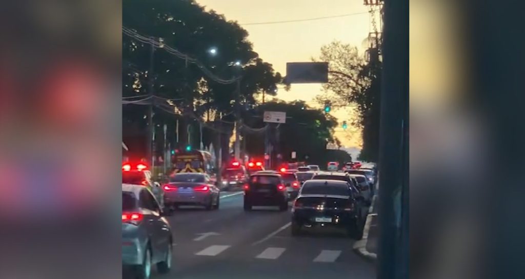 Paz no Trânsito: carreata chama a atenção nas ruas de Cascavel
