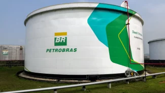 Petrobras anuncia nova redução no preço do diesel em R$ 0,12 por litro