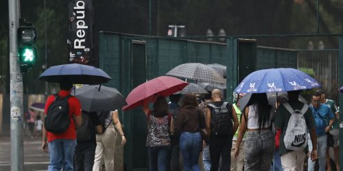 Defesa Civil prevê fortes chuvas e frente fria para São Paulo Defesa Civil prevê fortes chuvas e frente fria para São Paulo