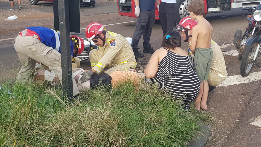 Grave acidente deixa motociclista ferido na PRc-467, em Cascavel