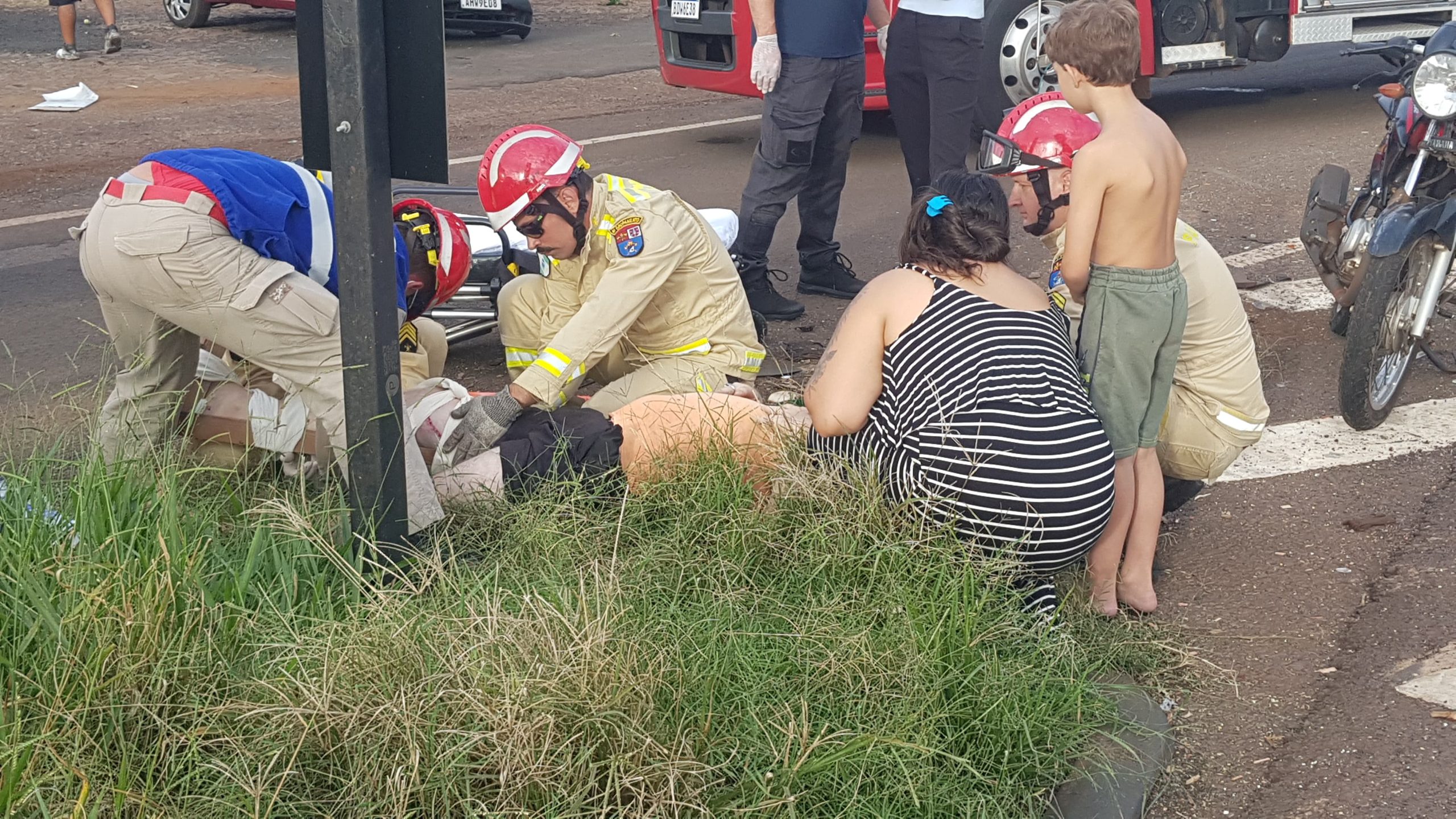 Grave acidente deixa motociclista ferido na PRc-467, em Cascavel