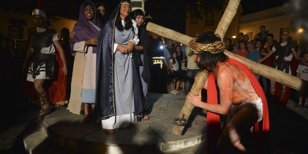 Saiba mais sobre o simbolismo da Sexta-Feira Santa Saiba mais sobre o simbolismo da Sexta-Feira Santa