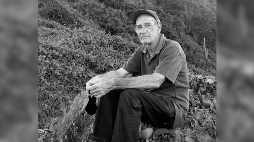 Família e amigos se despedem de Laelso José Colla