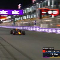 Imagem referente a Verstappen tira 