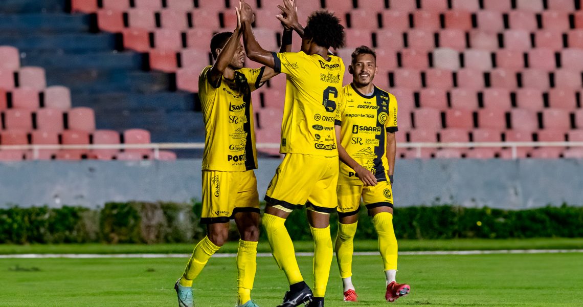 Ponto importante conquistado fora de casa: Uberlândia 1 x 1 FC Cascavel
