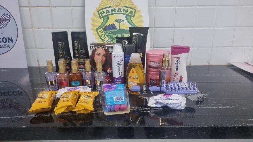 Mulher é presa após furto em mercado da região norte