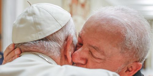 Lula celebra Francisco como o papa da esperança, da alegria e da paz Imagem referente a Lula celebra Francisco como o papa da esperança, da alegria e da paz