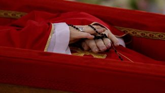 Morte do papa Francisco: “Tudo aconteceu muito rápido”, diz Vaticano
