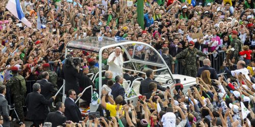Imagem referente a Visita do papa ao Brasil reuniu 3,7 milhões de pessoas no Rio em 2013