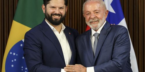 Lula recebe Boric e defende integração sul-americana Imagem referente a Lula recebe Boric e defende integração sul-americana