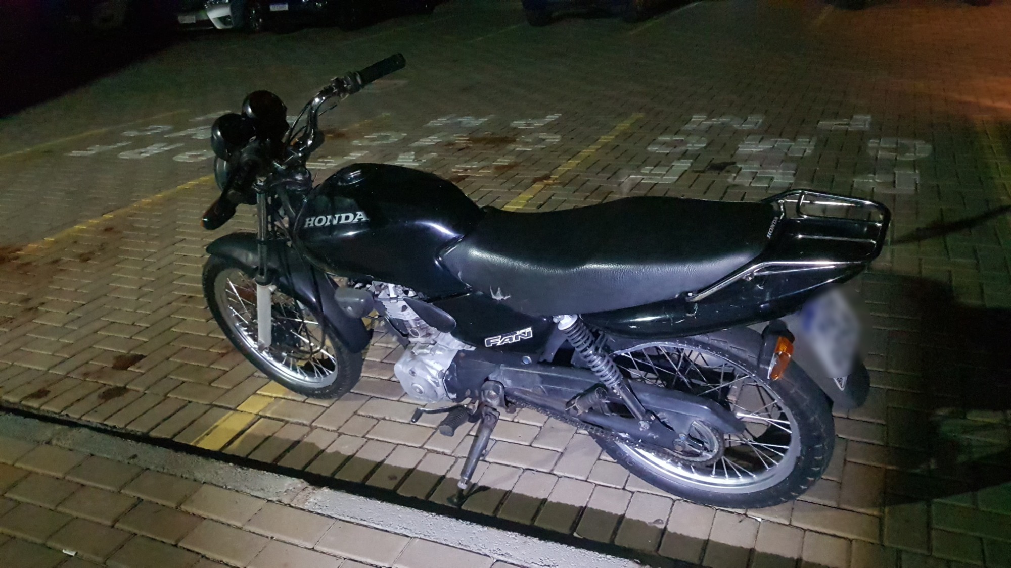 Motocicleta adulterada é apreendida no Bairro Santo Onofre