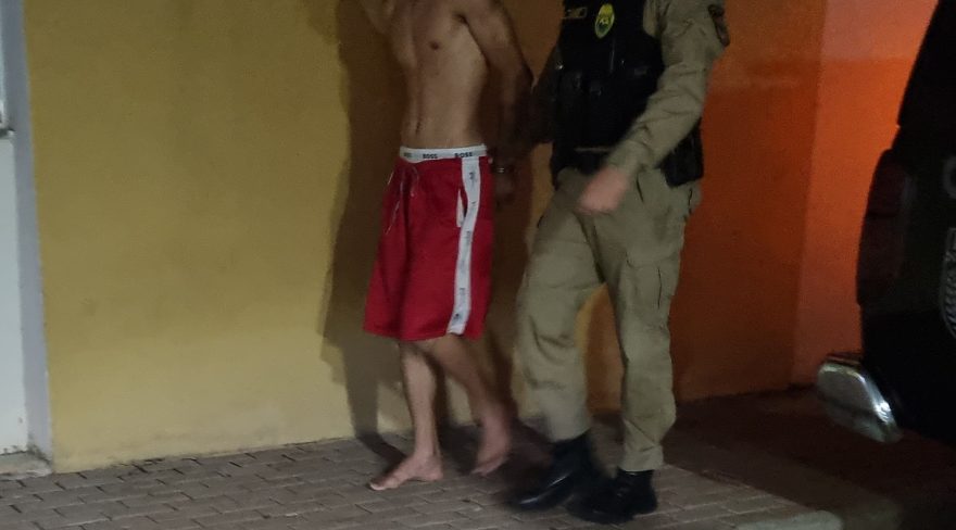 Cárcere privado e agressão: jovem é preso pela PM após arrastar esposa pelos cabelos no Morumbi