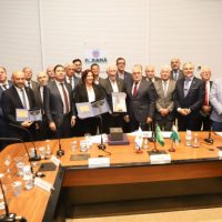 Imagem referente a Piana apresenta avanços econômicos do Paraná a autoridades argentinas