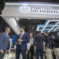 Imagem referente a Portos do Paraná impulsiona negócios e debate avanços legais em evento portuário
