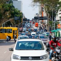 Imagem referente a IPVA 2025: 4ª parcela de veículos de placas com finais 3 e 4 vence nesta quarta-feira