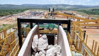 Busca por minerais da transição energética acelera crise climática