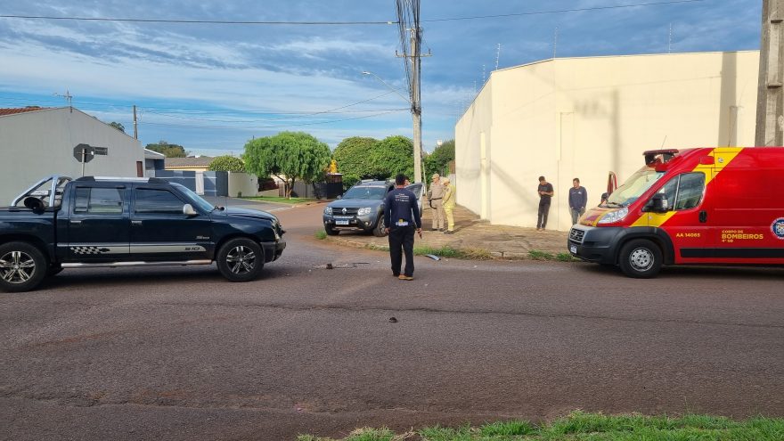 Forte colisão entre Renault Oroch e Chevrolet S10 mobiliza Corpo de Bombeiros