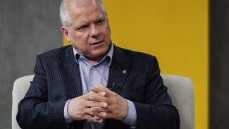 Justiça determina afastamento do presidente do INSS