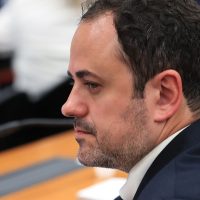 Imagem referente a CCJ: relator nega recurso de Glauber contra cassação de mandato