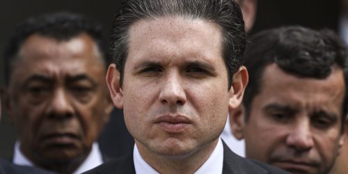 Câmara decide adiar debate sobre urgência do PL da Anistia Imagem referente a Câmara decide adiar debate sobre urgência do PL da Anistia