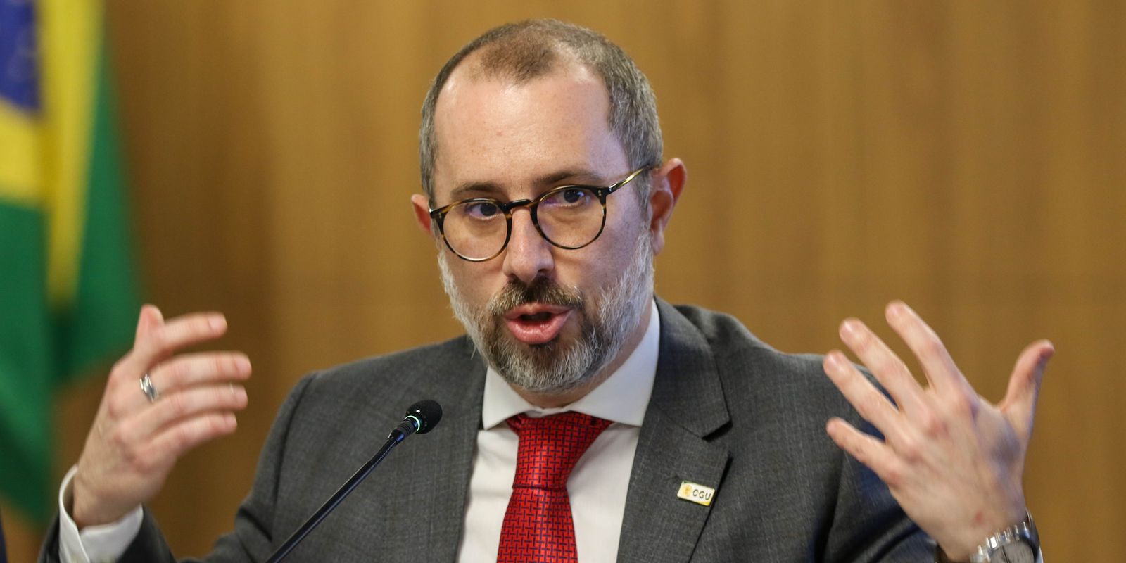 Descontos ilegais de aposentados do INSS serão devolvidos, diz governo