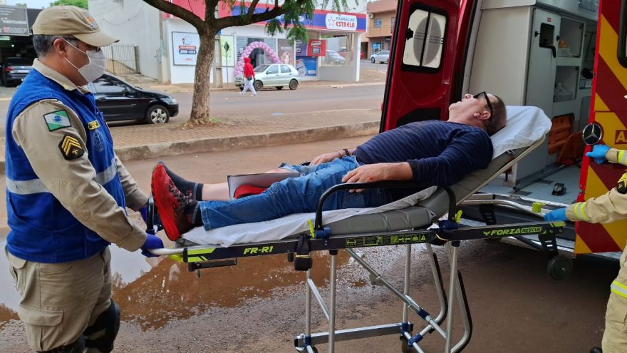 Queda de mobilete deixa homem de 55 anos ferido no Bairro Morumbi