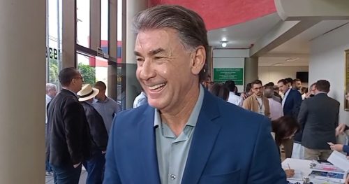 Secretário de Turismo do Paraná anuncia novas ações na Assembleia da AMOP Secretário de Turismo do Paraná anuncia novas ações na Assembleia da AMOP