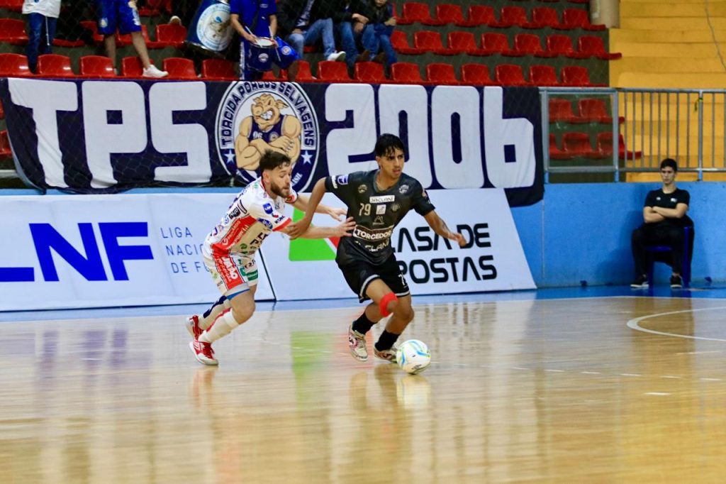 LNF: Cascavel leva gol “no apagar das luzes” e fica no empate com o Esporte Futuro