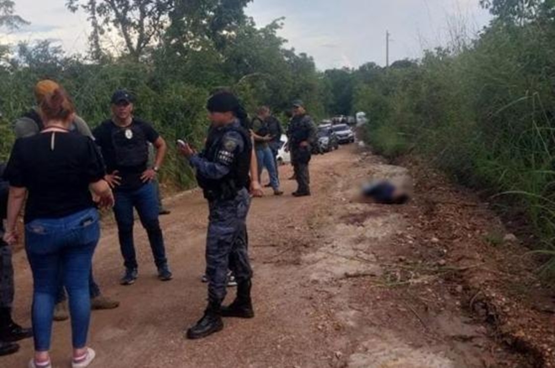 Confronto com força tática deixa quatro mortos Confronto com força tática deixa quatro mortos