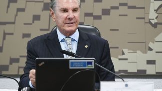 Gilmar recua e julgamento de Collor será retomado segunda-feira