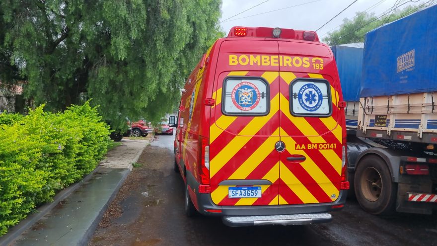 Criança de 9 anos com ferimento no crânio é socorrida pelo Siate em Cascavel