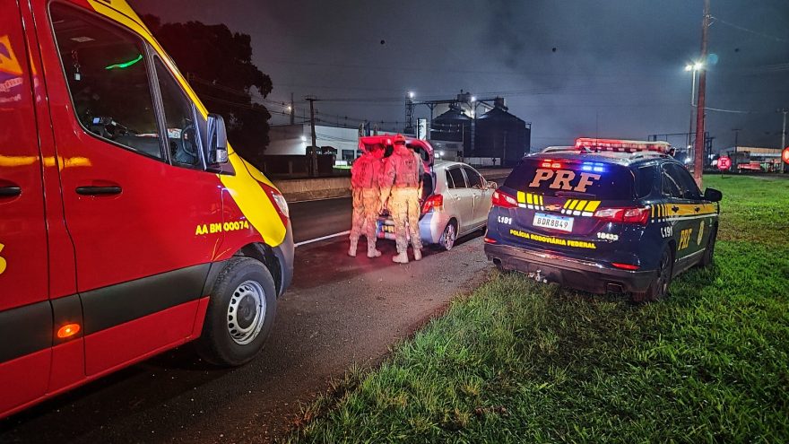 Perseguição, colisão e apreensão de maconha na BR-277, em Cascavel