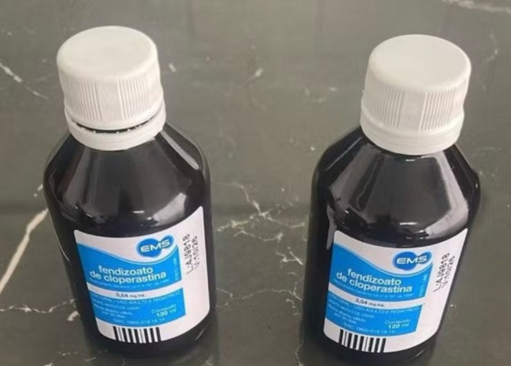 Pai de preso tenta burlar fiscalização com cocaína líquida em xarope