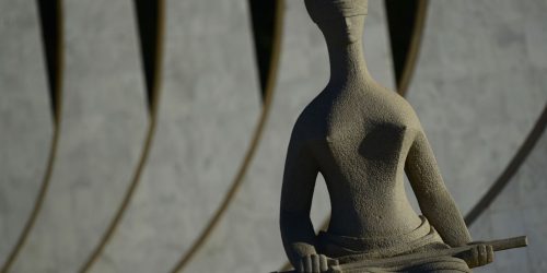 STF retoma julgamento virtual sobre prisão de Collor Imagem referente a STF retoma julgamento virtual sobre prisão de Collor