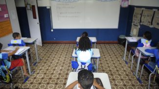 ONG Ação Educativa lança edital para projetos de igualdade de gênero