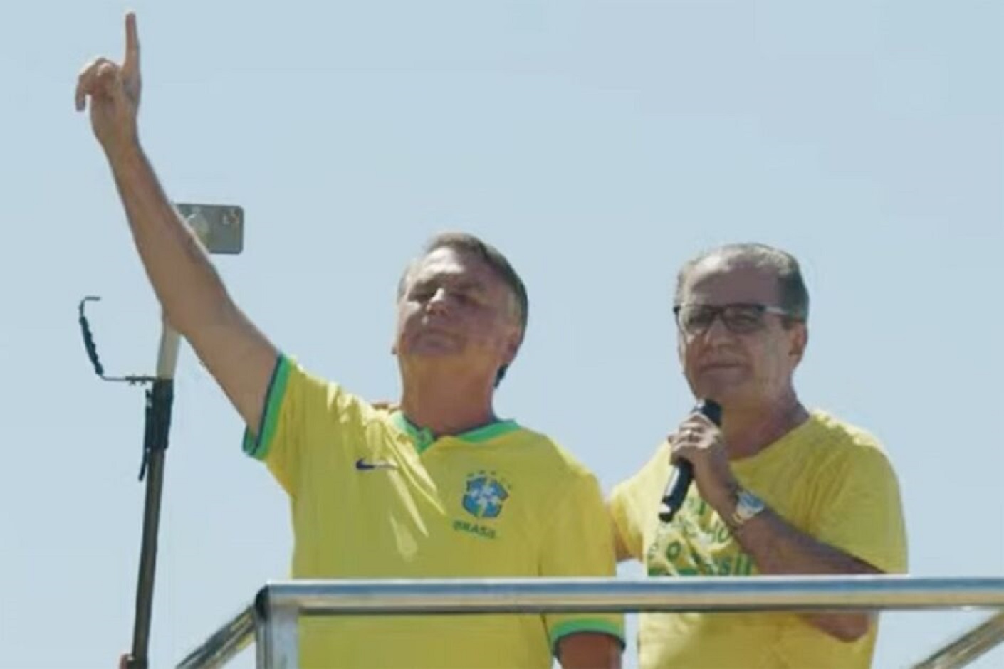 Anistia 8/1: Bolsonaro convoca manifestação pacífica em Brasília