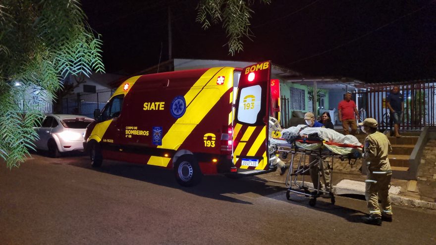 Idosa sofre queda no Bairro Floresta e fica ferida