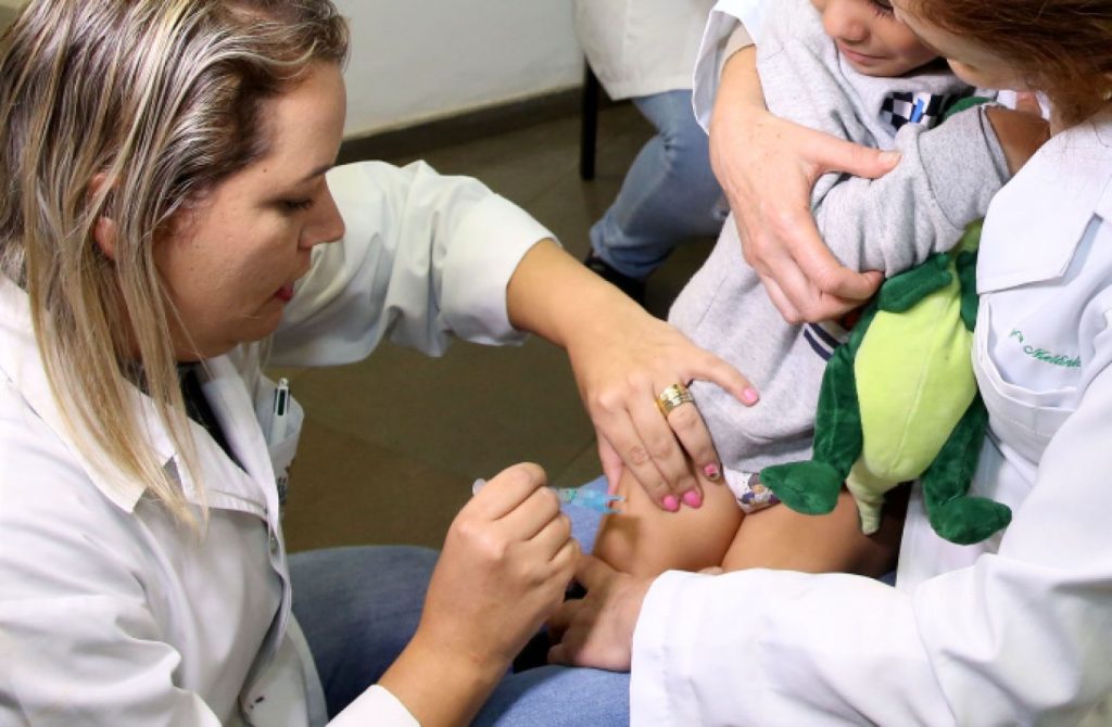 Saúde alerta sobre importância da vacinação para prevenir retorno do sarampo Saúde alerta sobre importância da vacinação para prevenir retorno do sarampo
