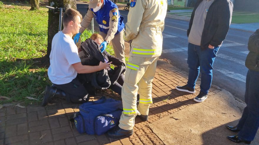Mulher fica ferida após colisão entre carro e Patinete no Bairro Tropical