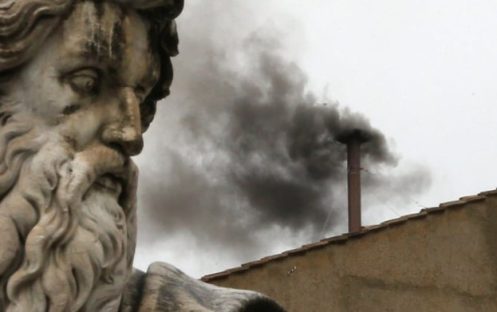 Cardeal condenado por peculato desiste de conclave Imagem referente a Cardeal condenado por peculato desiste de conclave