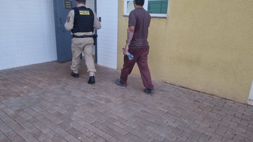 Briga por terreno termina com filho agredindo mãe no Alto Alegre
