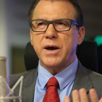 Imagem referente a Marinho: desconto sem autorização é ilegalidade passível de punição