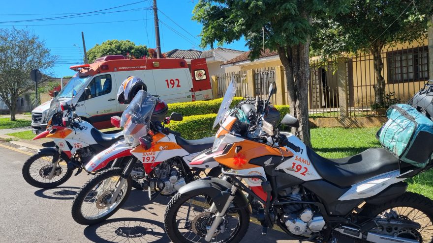 Paciente com pneumonia é socorrido pelo Samu em residência no Pacaembu