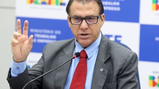 Brasil registrou 71,5 mil postos formais de trabalho em março