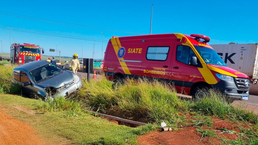 Gestante passa mal e bate o carro na Rodovia PRc-467